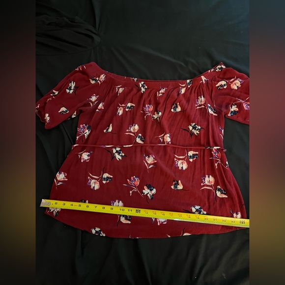 Women’s Bubble B off shoulder elasticized 1/2 sleeve wine color top in xl - Picture 5 of 6